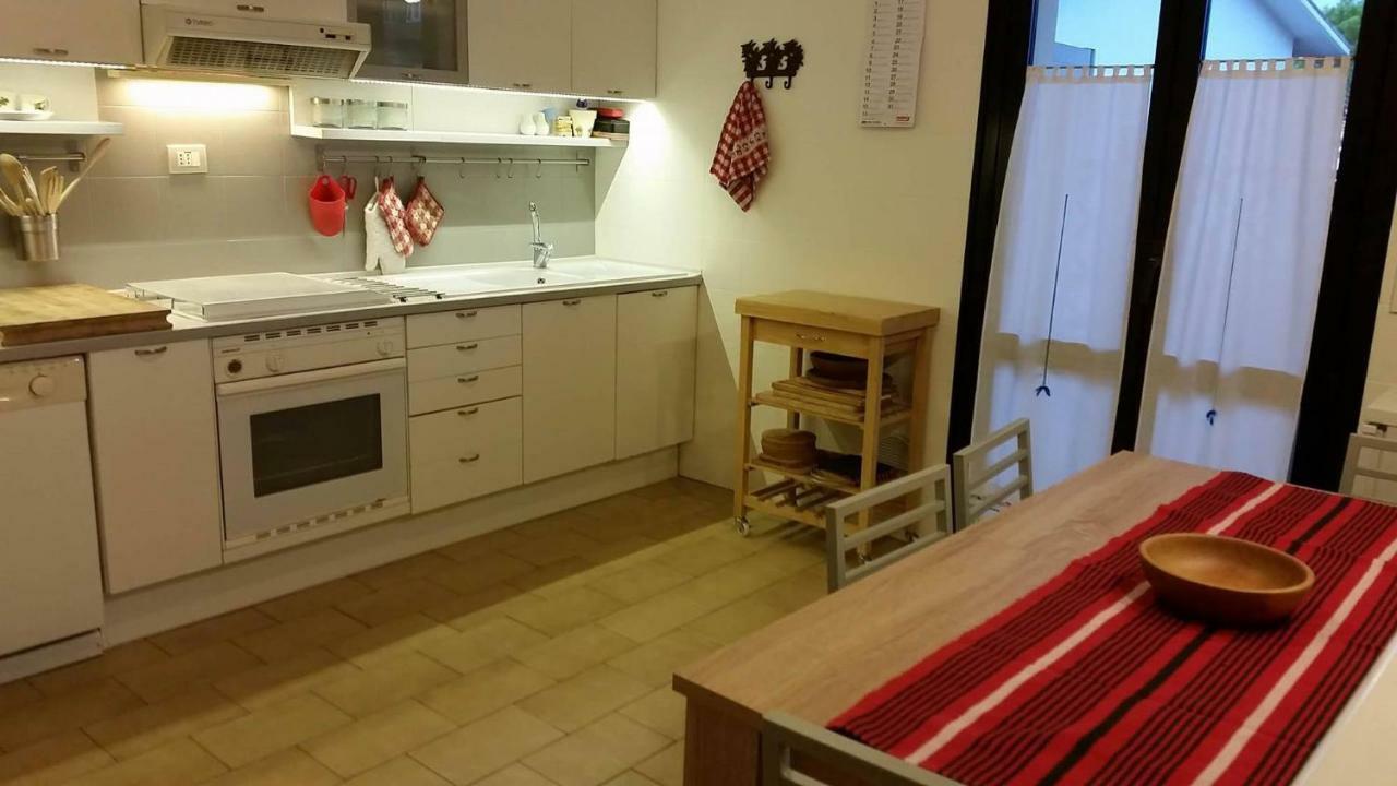 A Casa Di Clo Acomodação com café da manhã Pesaro Exterior foto